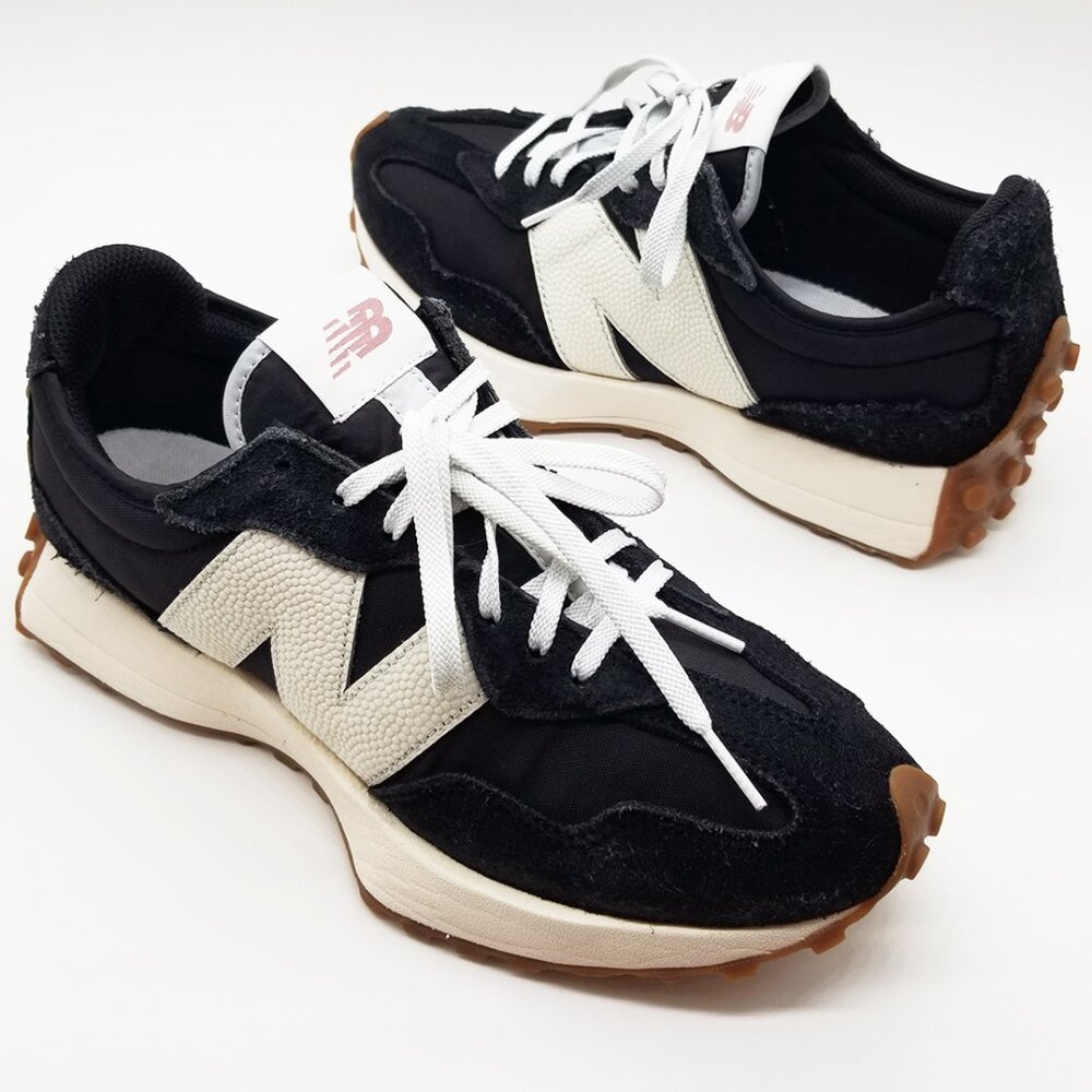 New Balance 327 Sneakers Shoes Black Women's 9, Men's 7.5 Comfort Casual $105 - Picture 15 of 16